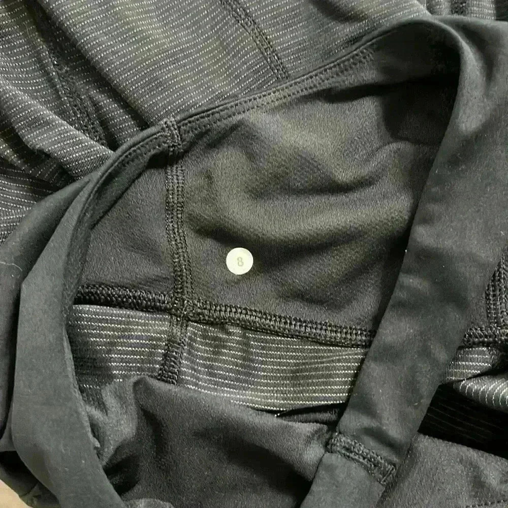 Lululemon Ta Ta Topper Tank Top - Picture 8 of 8